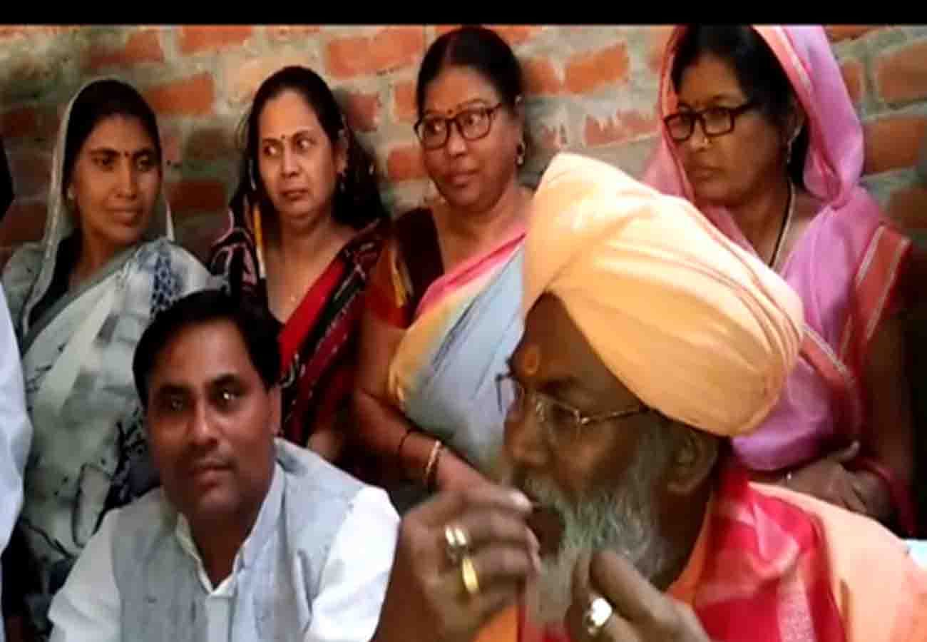 sakshi maharaj targets rahul gandhi in kannauj again