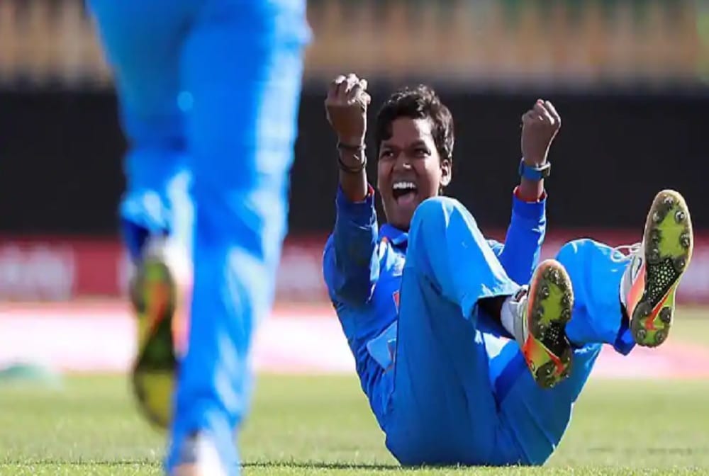 India women team Women won by 11 runs against south africa