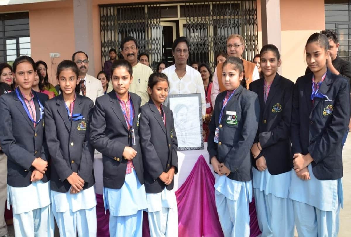 Meerut, pt usha reaches bds international school and said that girls should make a career in sports