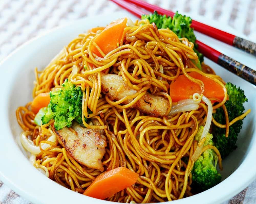 National Fast Food Day: Chef Diwanshu Puri recipe of making Yummy noodles at home