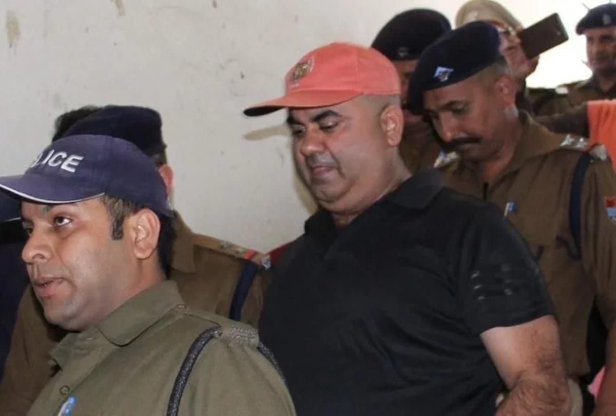 IAS sting case accused Umesh Sharma got bail