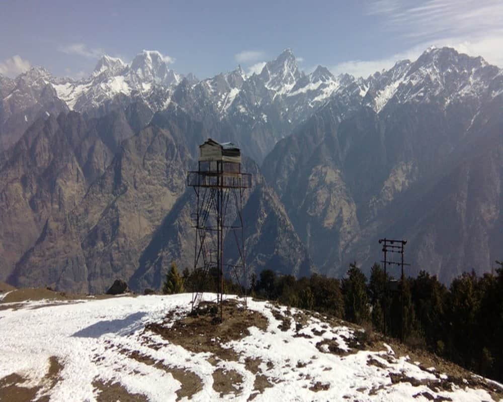 Tourists arrived in Auli in large numbers for Christmas and new year 2020 celebration