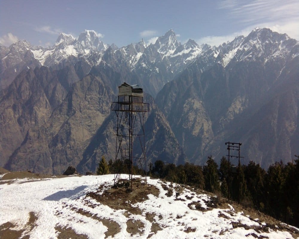 Tourist favourite place Uttrakhand beautiful hill station auli is known as mini switzerland