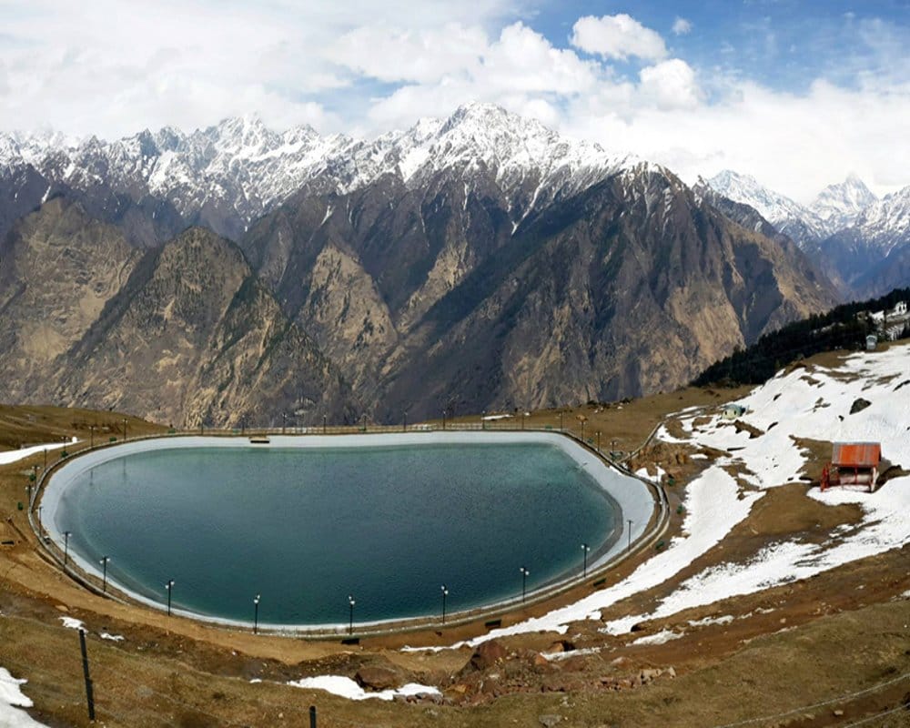 best summer vacation destination auli gangtok gulmarg