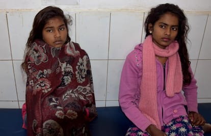 Eight people get sick by drinking poisonous tea