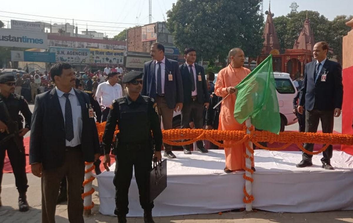 CM yogi adityanath flagged off to bike rally in varanasi
