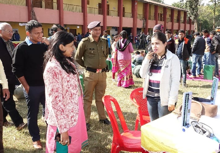 Polling parties handled the Front