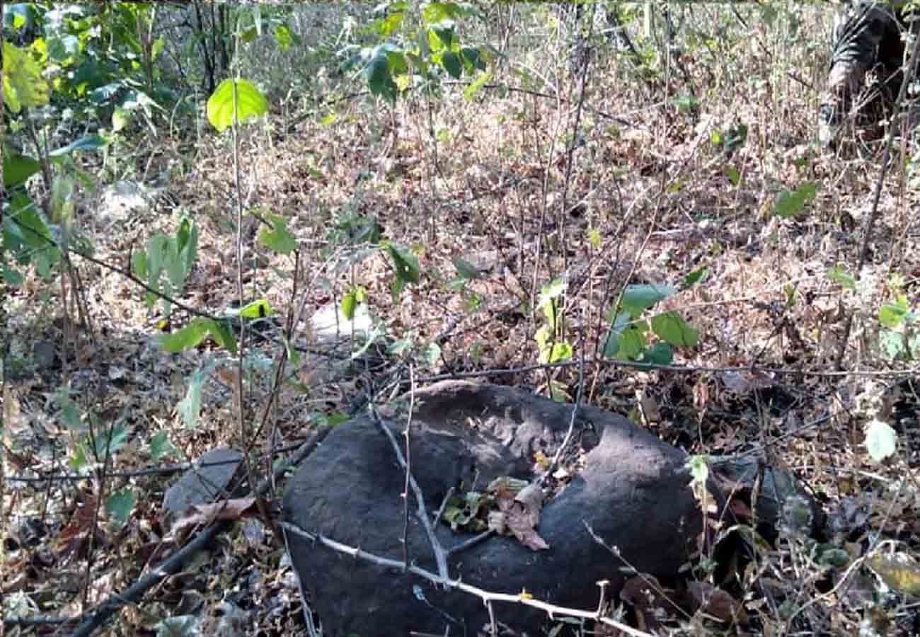 Encounter between police and bablu kol gang dacoits in chitrakoot