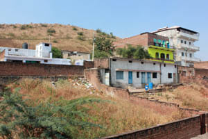 inligle construction in city