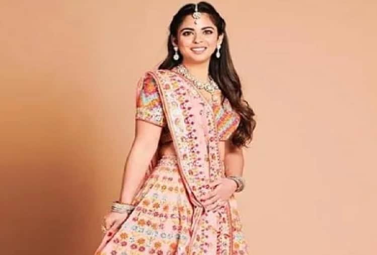 Gemini Ganesan birth anniversary to Isha Ambani wedding Top 5 Bollywood news on 17 November 2018