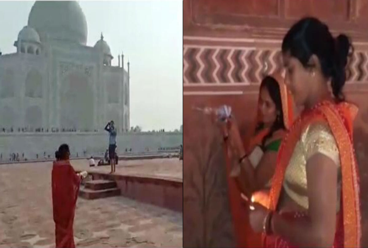 three women performed puja aarti in Taj Mahal