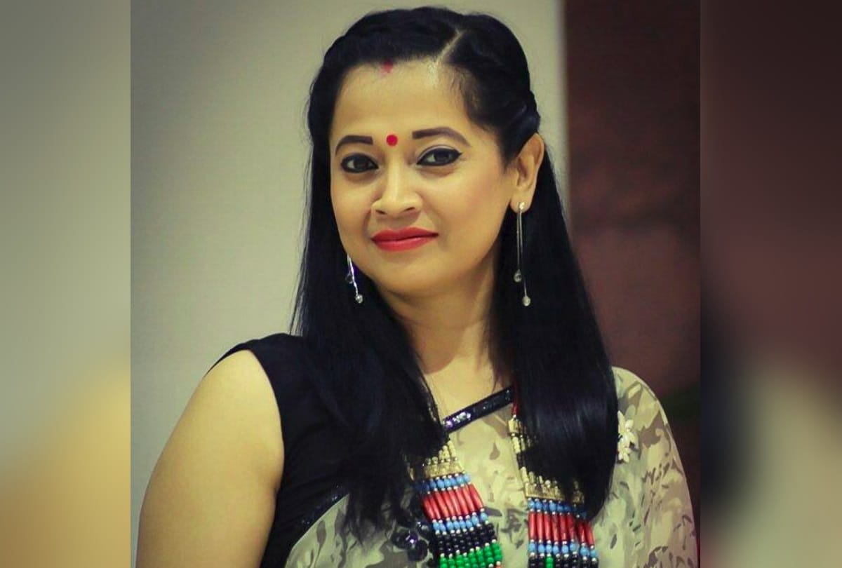 indigo staffer mousami commits suicide in gurugram guest house see her photos postmortem today