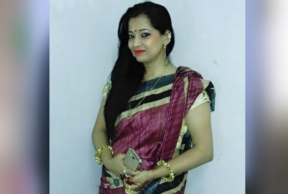 indigo staffer mousami commits suicide in gurugram guest house see her photos postmortem today