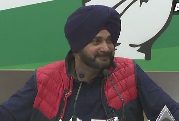 Congress Minister Navjot Singh Sidhu Statement Against PM Modi, Rafale deal
