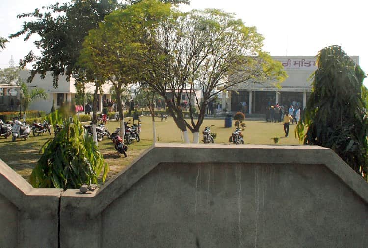 chandigarh Eye witness told about the Amritsar bomb attack