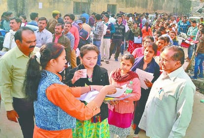 two 'munna bhai' arrested in TET Exam in firozabad