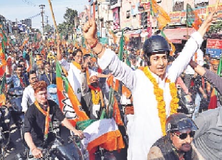 saharanpur mein kamal sandes yatra nikali