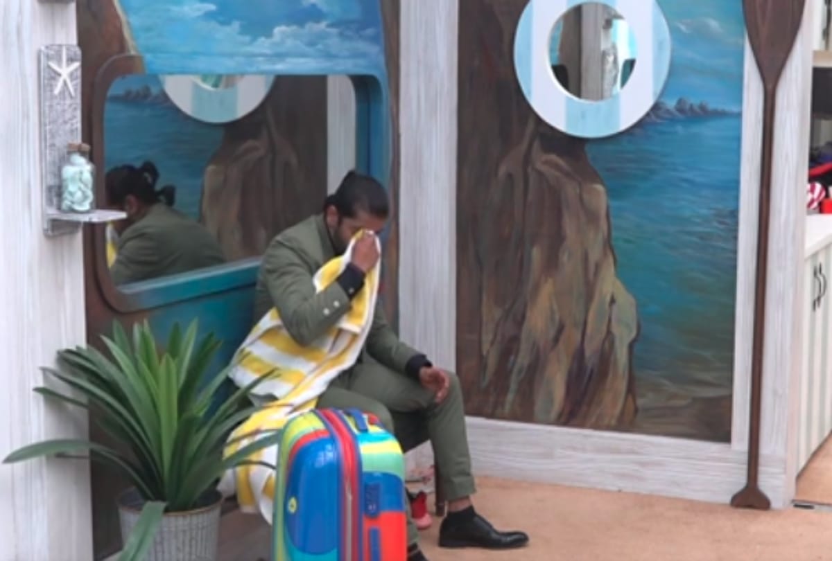 bigg boss 12 salman khan takes on karanvir bohra on teejay sidhu open letter