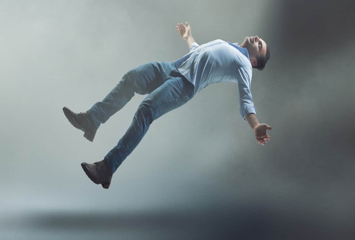 Do really most deaths during 3 to 4 am is the scary hour of the day?