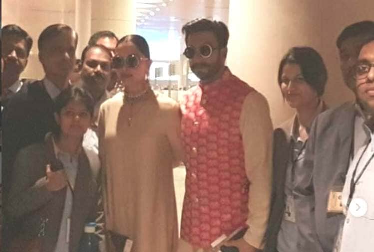 ranveer singh deepika padukone reached mumbai airport look at the photo