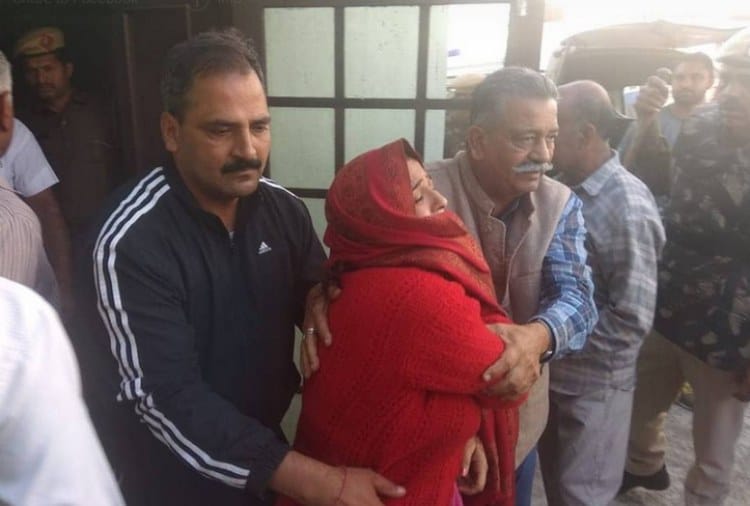 12 Years Old Girl Shalley Saved, Six Members Family Finished, Panchkula Murders