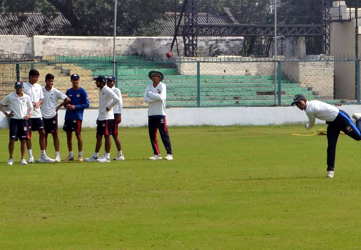Cooch Bihar Trophy in green park kanpur