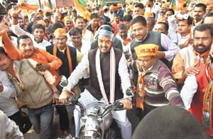 Opposition without a bridegroom: Keshav