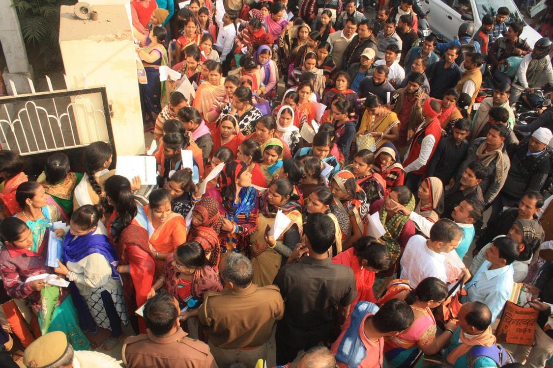 Up TET examinees did ruckus during examination in varanasi