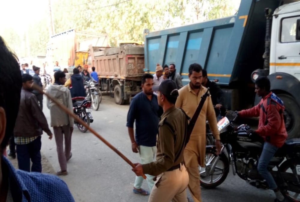 Police Repulse Voters After Ruckus in Uttarakhand nikay chunav 2018