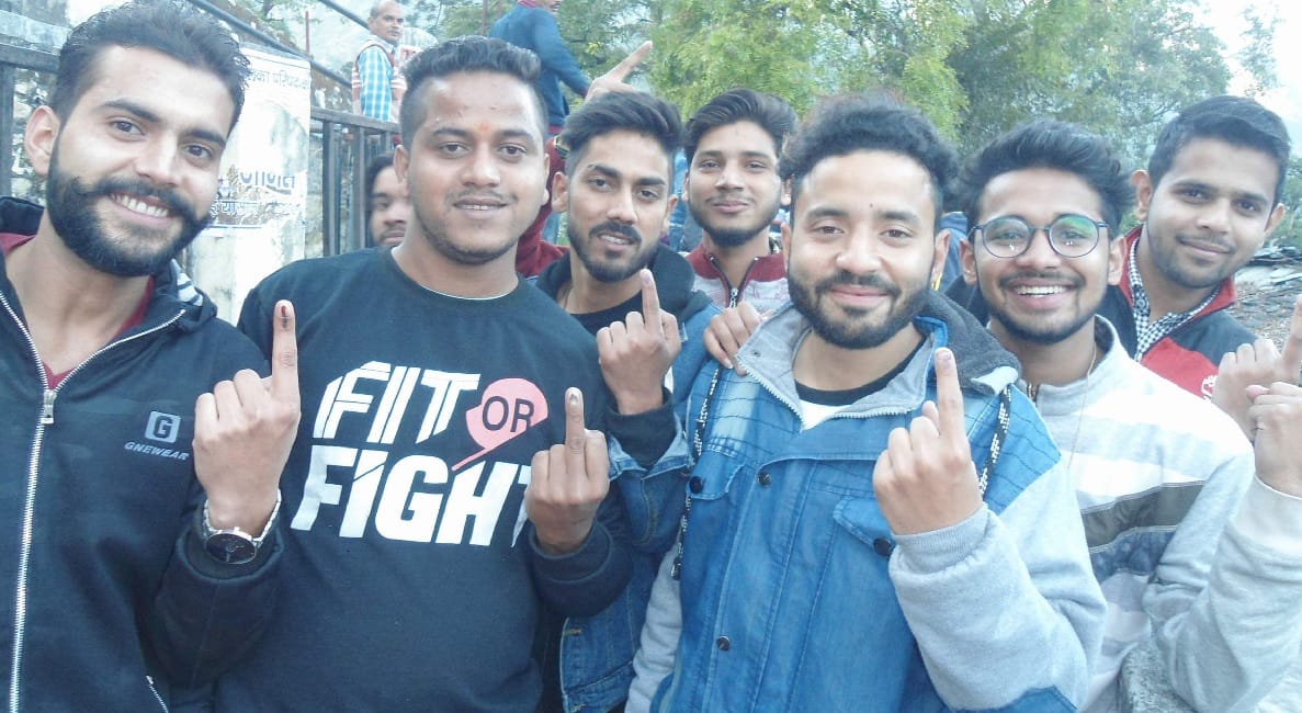 Nikay Chunav 2018 old man Give First time vote in 91 years age shocking fact