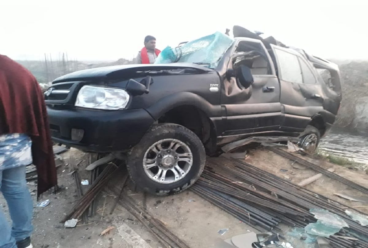 Road accident in Govardhan, 3 people dead and 5 injured