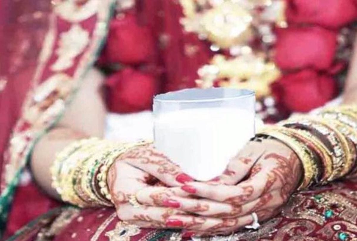 looteri dulhan escaped with cash, jewelry and bike on the second day of marriage