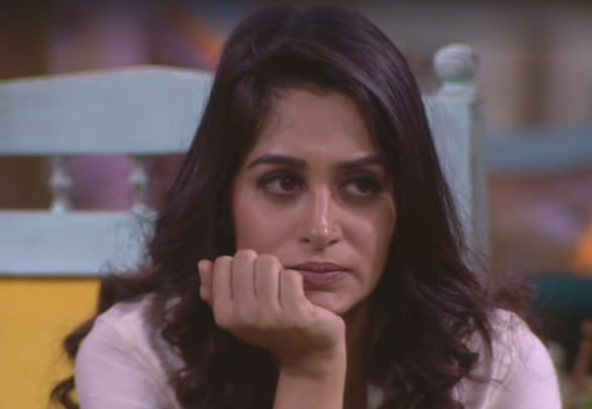 Bigg Boss 12 Sreesanth Cried and Dipika Kakar in captaincy task