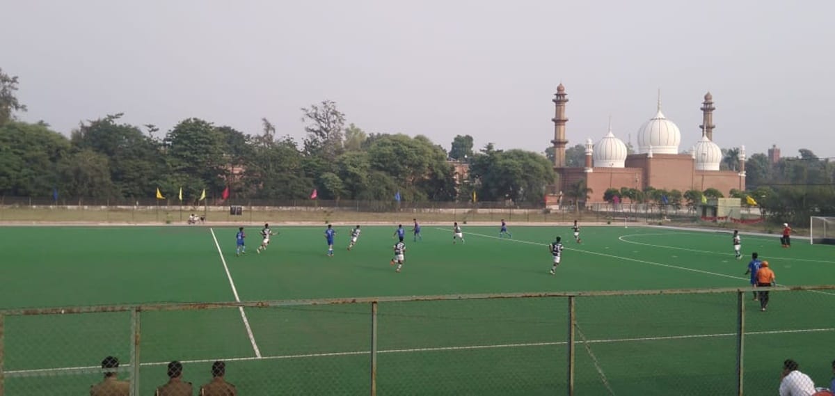 delhi university and awadh university enters in next round