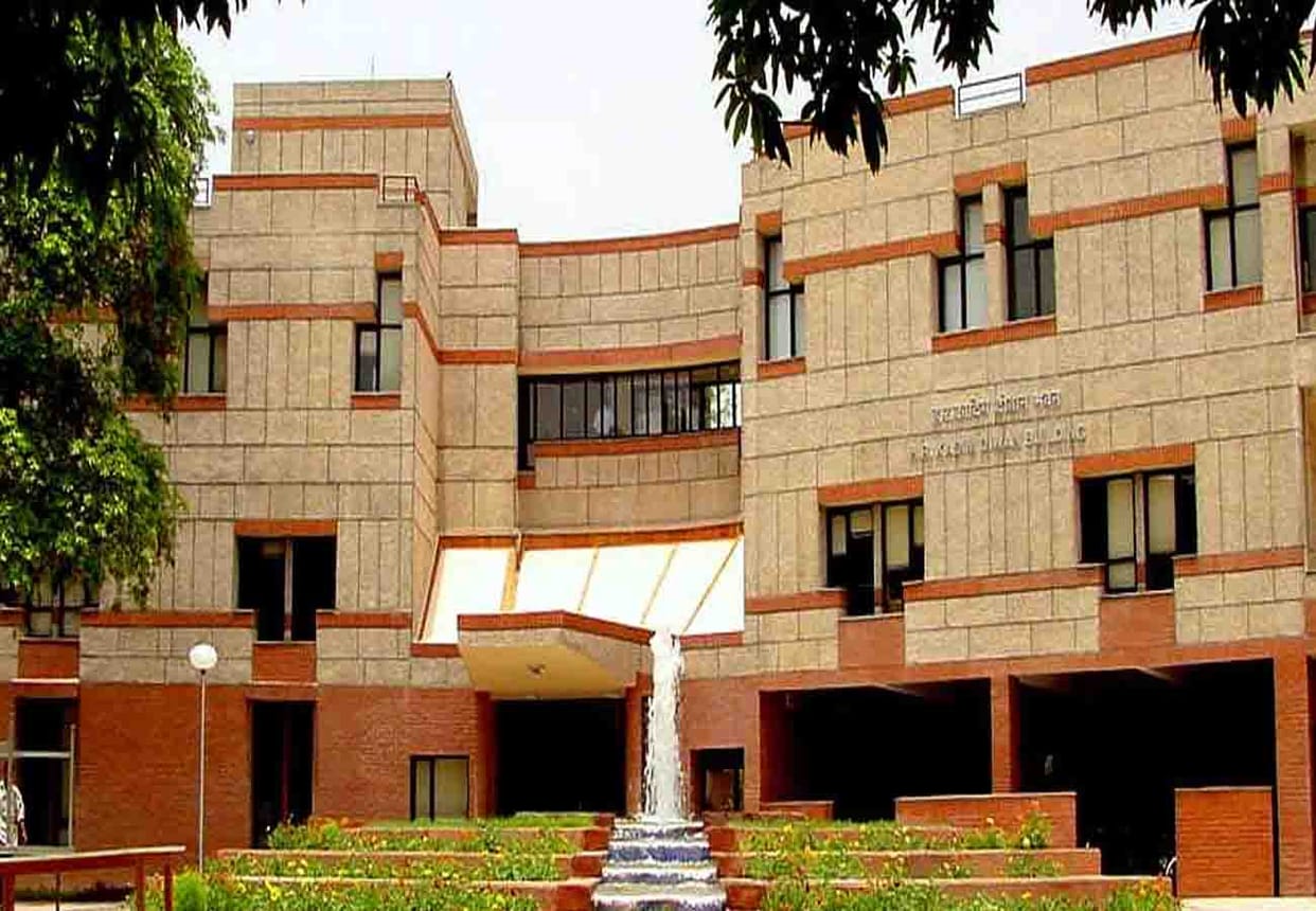iit introduces new course of bachelor of design