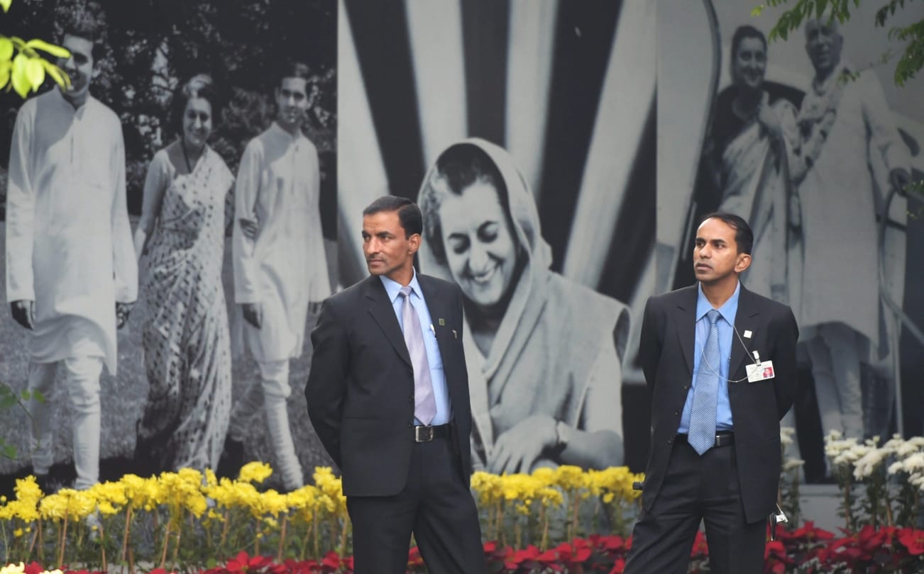 PM Modi, Rahul and other leaders pay tribute to former PM Indira Gandhi