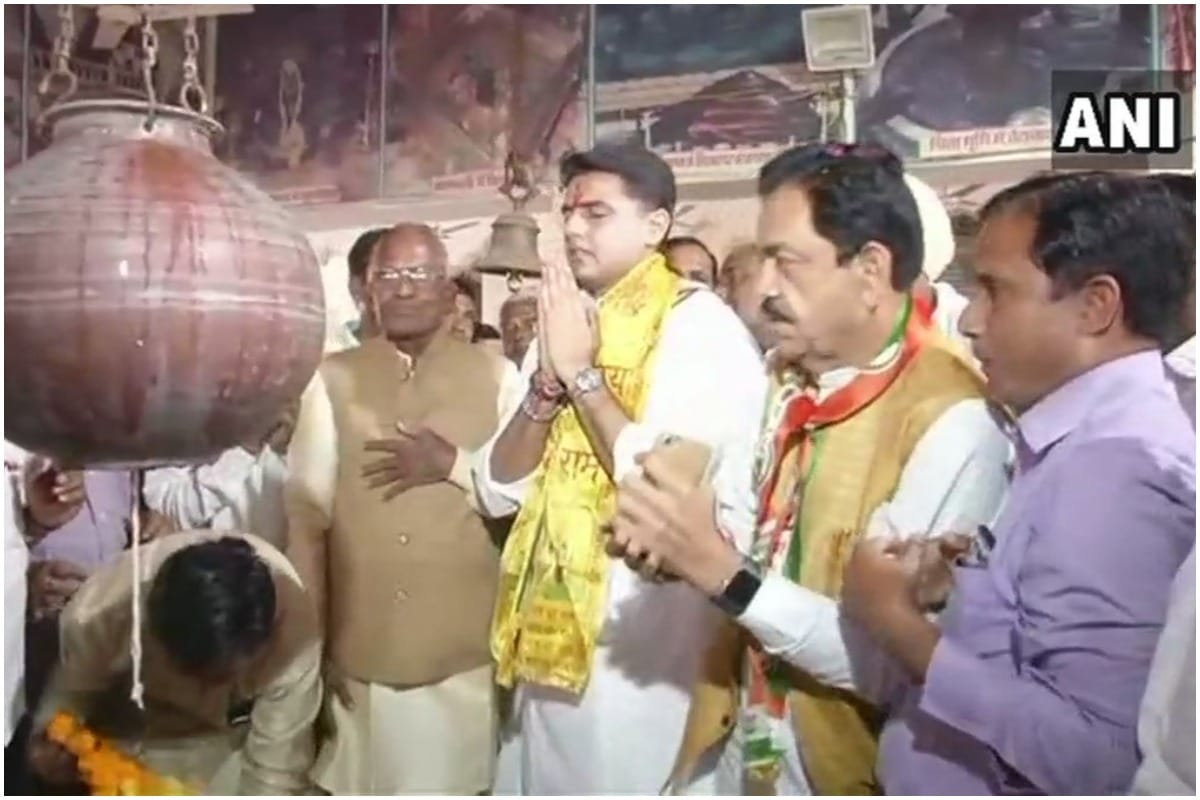 Rajasthan assembly election 2018: sachin pilot offers prayers at a Shiv Temple in Tonk