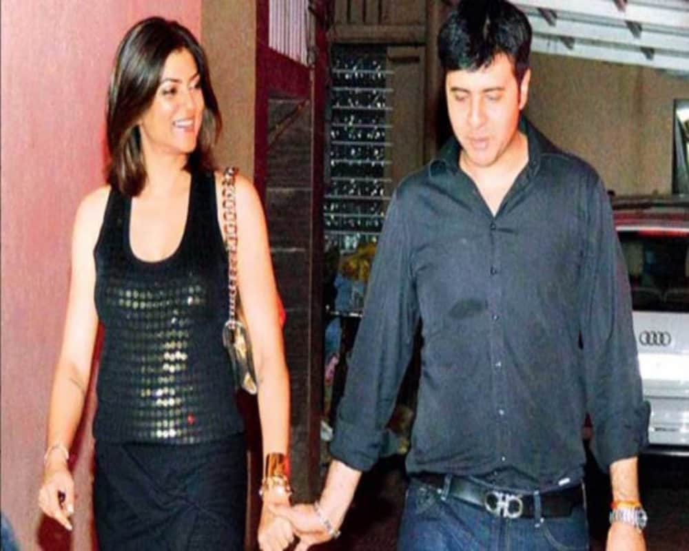 Sushmita Sen affair with  15 years younger Rohman Shawl
