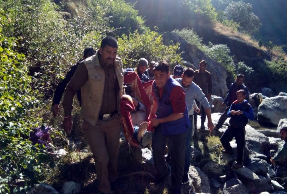 Whole Family Killed During Car Fell into ditch in uttarkashi