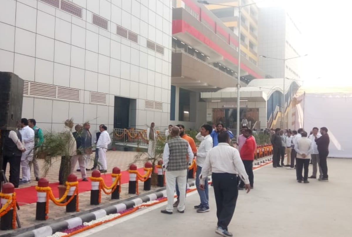 बल्लभगढ़ से कश्मीरी गेट सिर्फ