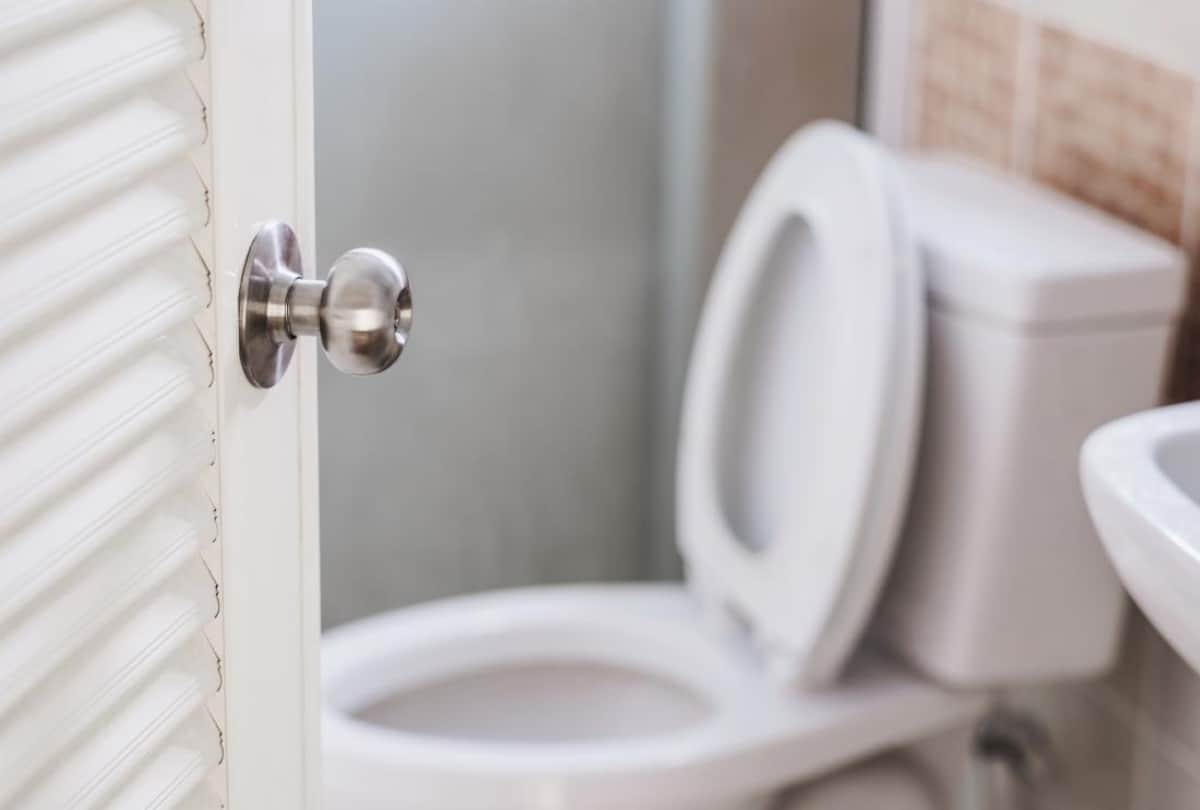 World Toilet Day mistakes you might be making during urine pass