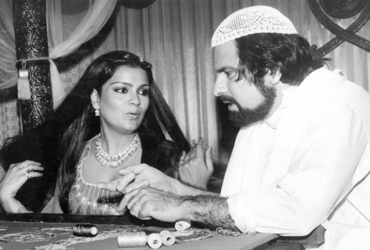 zeenat aman birthday special relationship with sanjay khan
