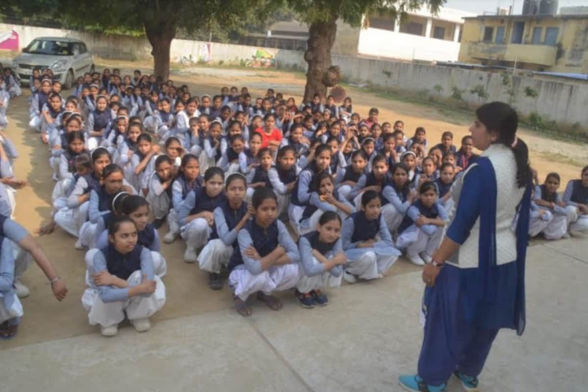 Aparajita hundred million smiles, Daughters learned skills of self defensein Baghpat
