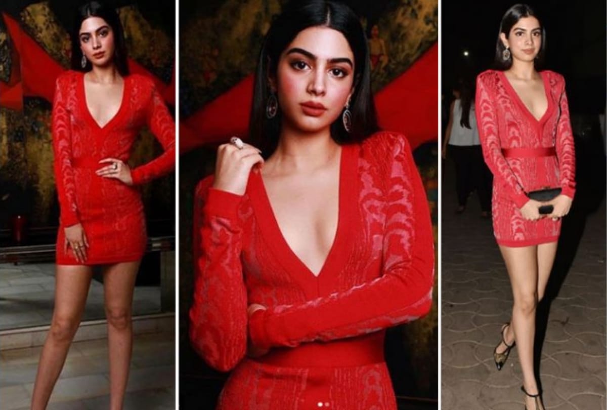 Lux Golden Rose Awards 2018 Khushi Kapoor winning all the hearts with her stylish appearance