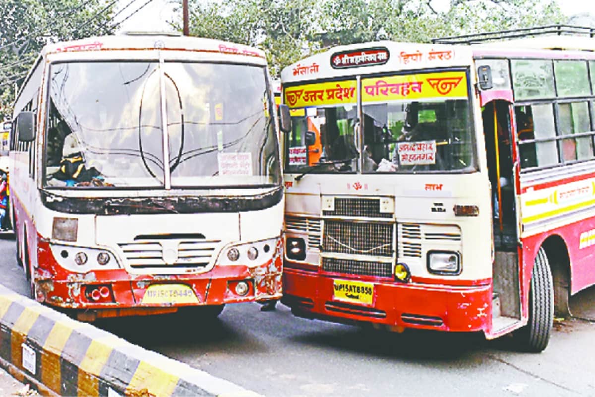 Roadways bus station making trouble for meerut city people  traffic police unaware