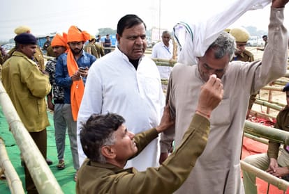in pm modi gurugram rally constable beaten and uniform tore by sarpanch when ask to sit properly