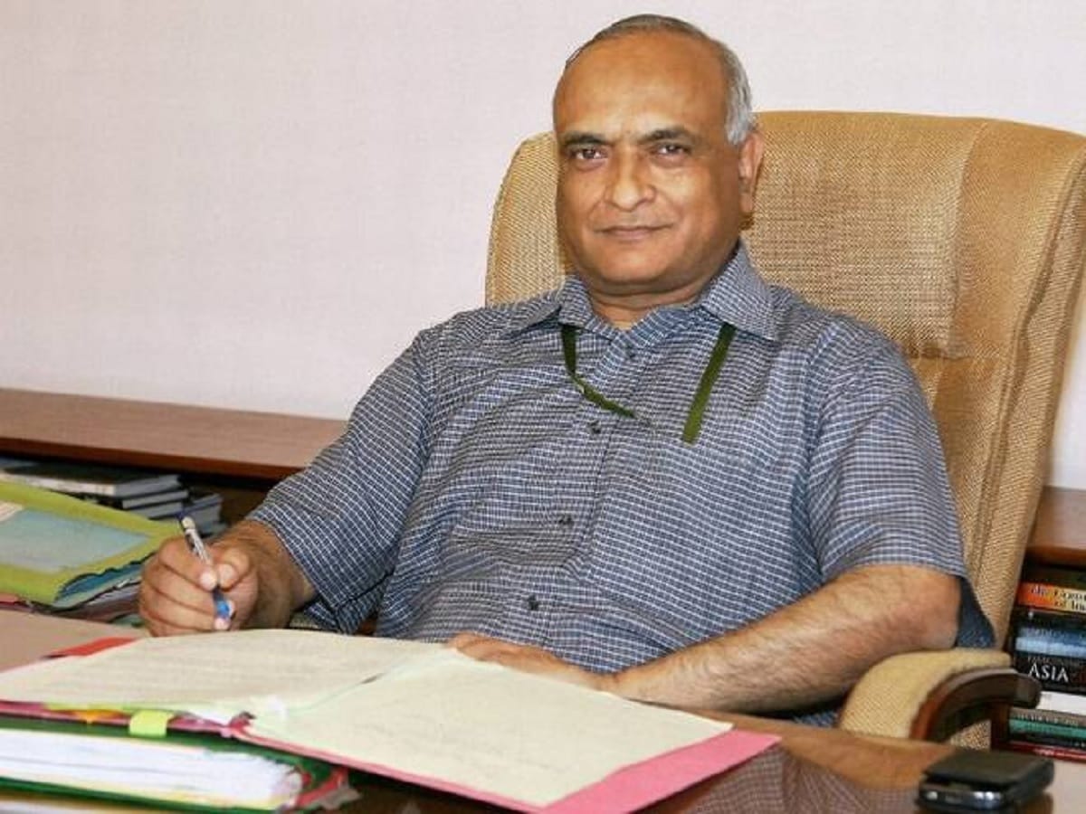 central information commission depend on three commissioners as cic retires