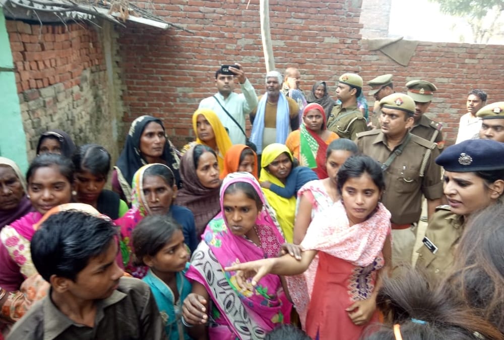 husband of pradhan shot dead in bachharawan raebareli.