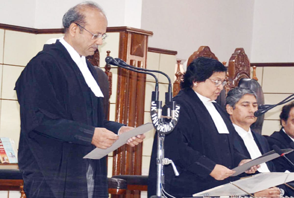 high court Justice Rajesh Bindal take Oath in jammu