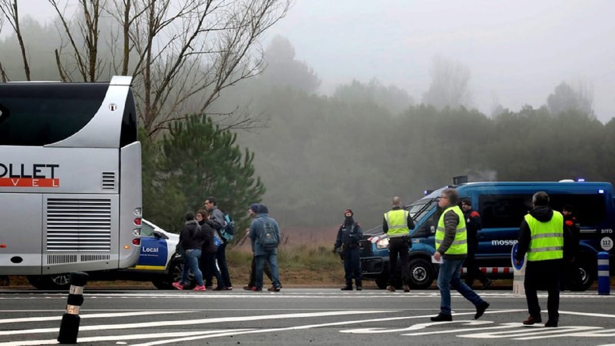 spain after landslide Train derailed one killed 44 wounded